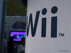 Xbox Kinect, PlayStation Move и красотки с выставки