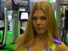 Xbox Kinect, PlayStation Move и красотки с выставки