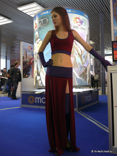 Xbox Kinect, PlayStation Move и красотки с выставки